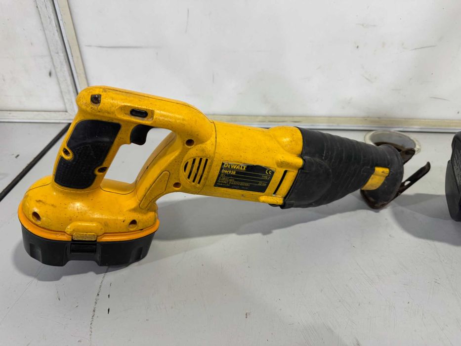 Ръчен циркуляр и  Саблен тр - Dewalt 18 V