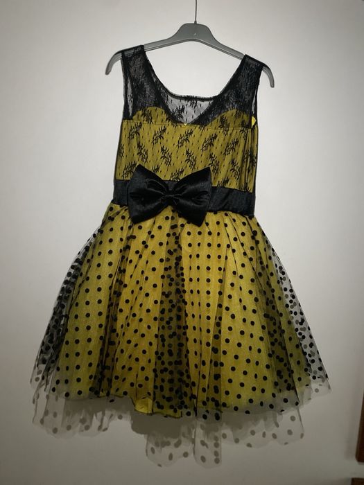 Официални рокли за повод : майка и дъщеря