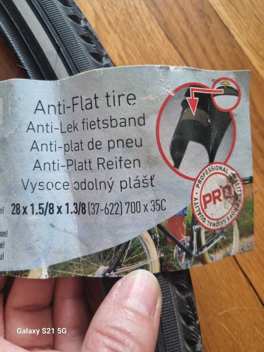 Vand anvelopa bicicleta, marca Techno  anti-pana, noua, 28x1.5/8x1.3/8