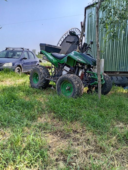 Vând Atv 250 preț 4000 lei
