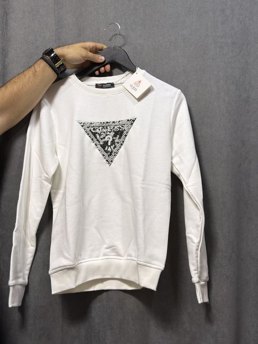 Дамски блузи комплекти