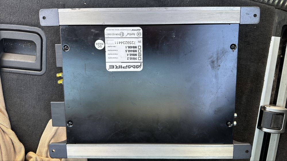 Aplificator auto Ampire