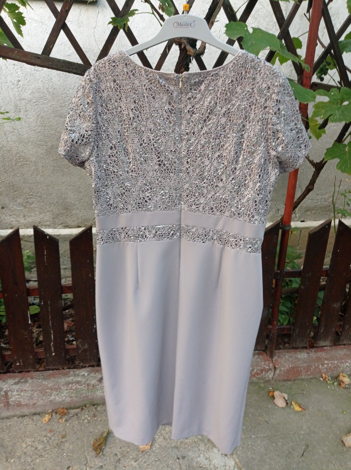 Rochie eleganta 46