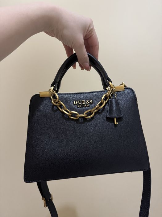 guess сумка продам срочно