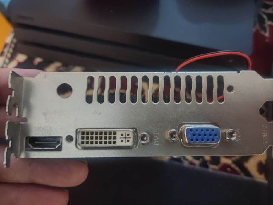 Placă video Nvidia GeForce 9600 GT 1GB