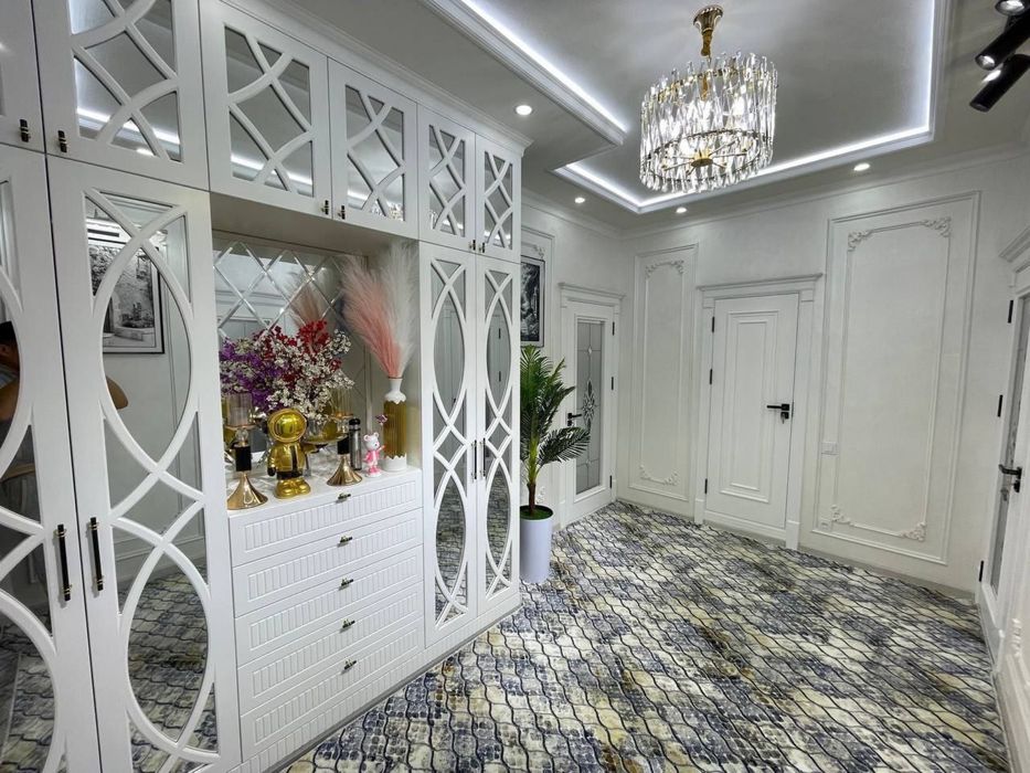 Продается 4х комнатная квартира