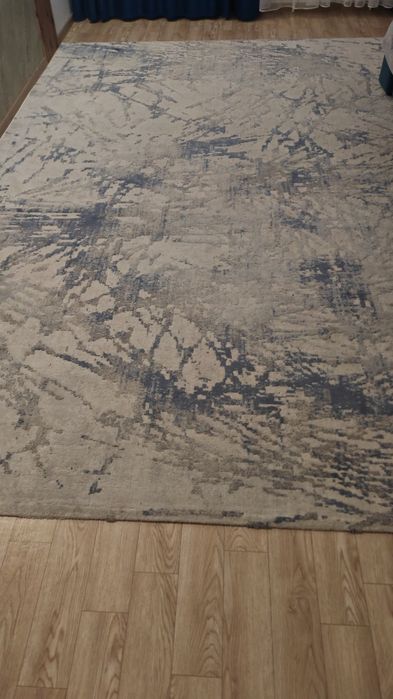 Продам ковёр размер 3 на 4