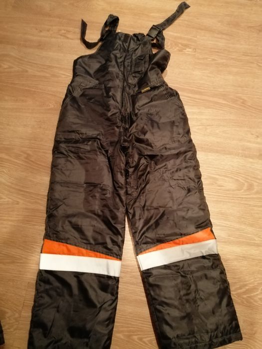 Комбинезон продам