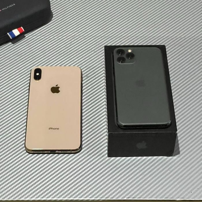 iPhone XS Max Gold