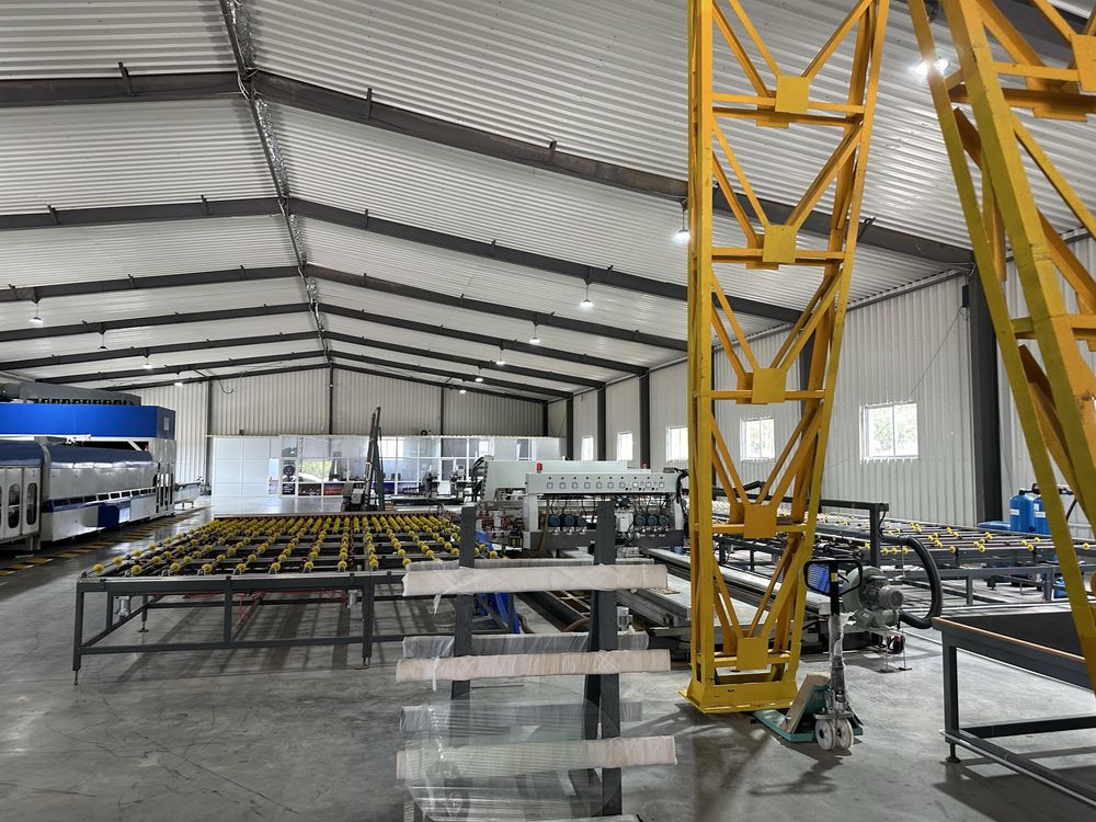 Fabrica de prelucrare sticla securizata si laminata - Producator
