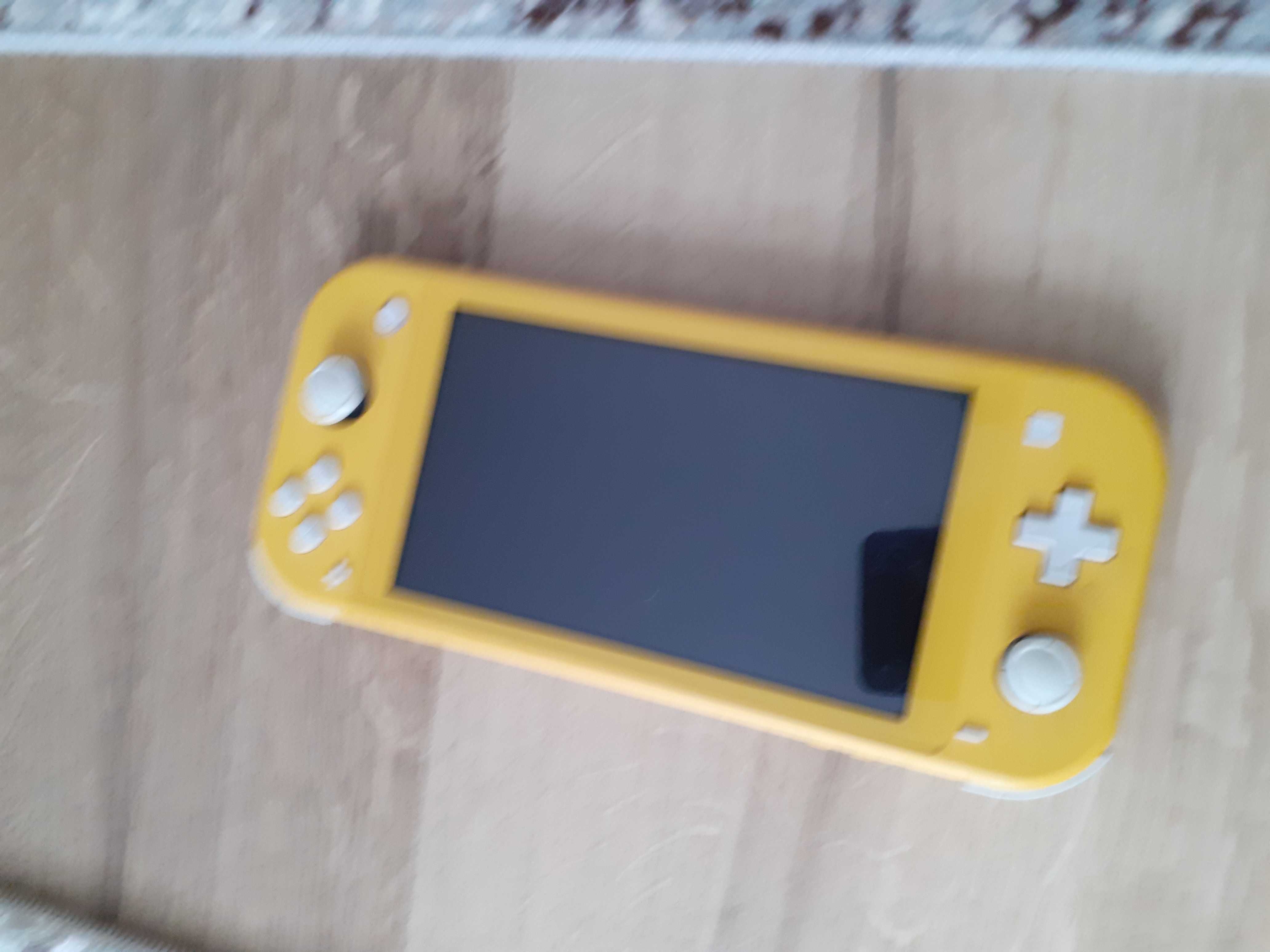 NINTENDO Consola Switch Lite Yellow