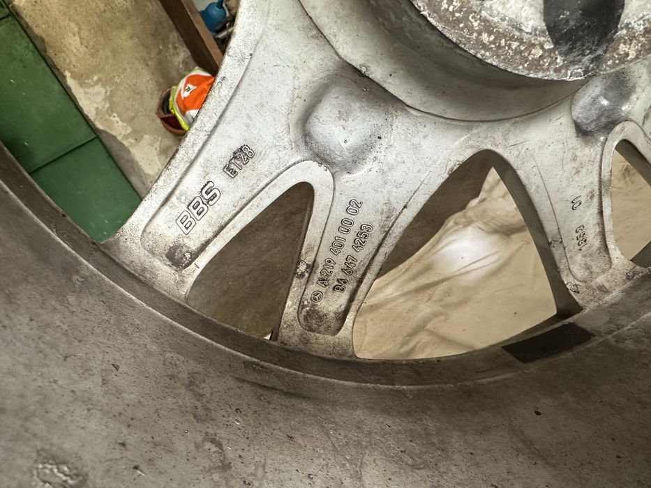 Гуми с джанти за Mercedes 17”