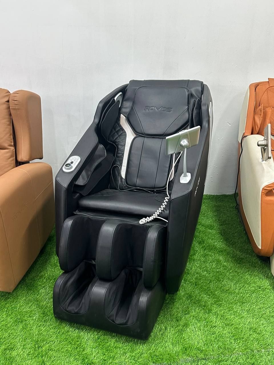 Rovos Массажное кресло R3B03 до 120 кг 6 программ