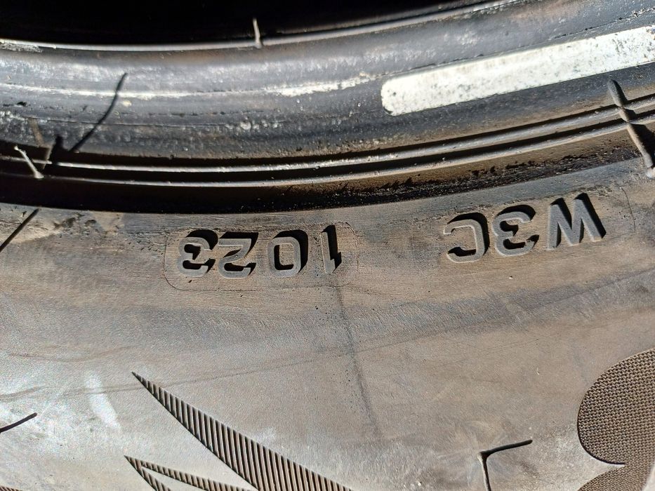 Гуми 235/55/18 Бриджстоун