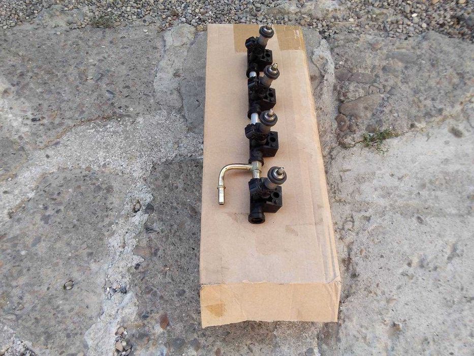 INJECTOARE / suzuki gsxr 750 K 1 K 2 K 3