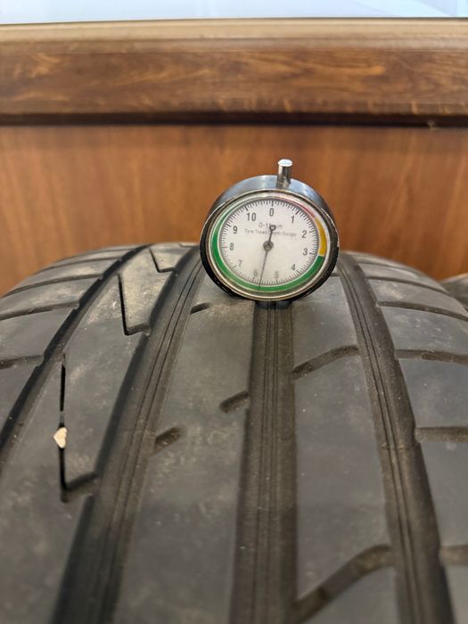 235 40 18 Hankook, in stare foarte buna!