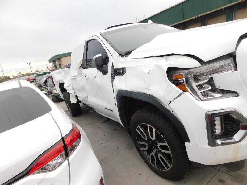 GMC-Sierra 1500 AT4
