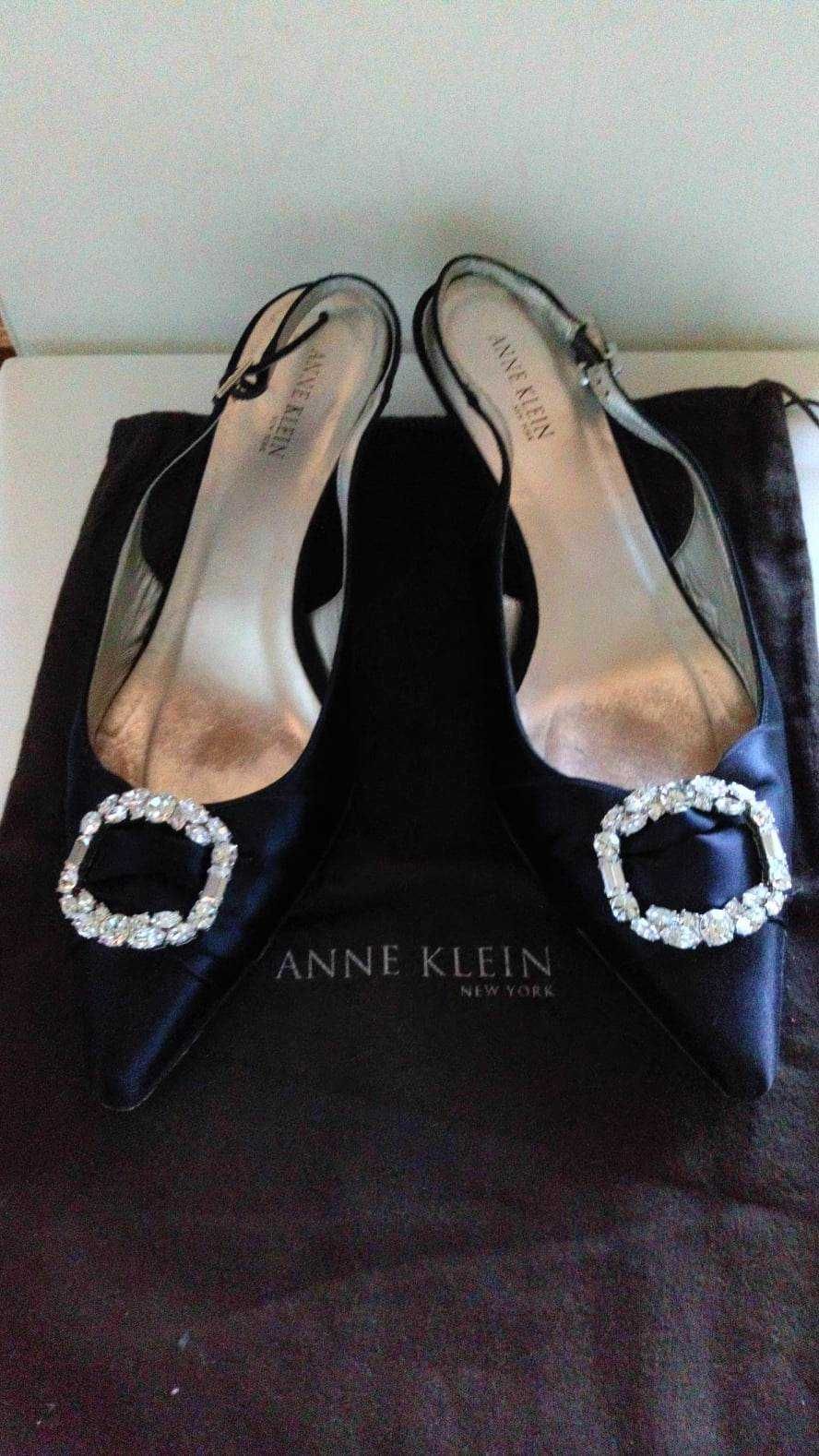 Елегантни обувки Anne Klein, 38.5, сатен, кожа и декорация Сваровски