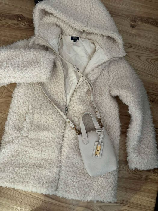 Жилетка зара и чанта за телефон