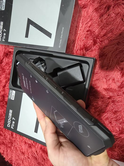 -Doogee Fire 7, Nou, 256Gb, 4Ram+12 extins, telefon de munca rezistent