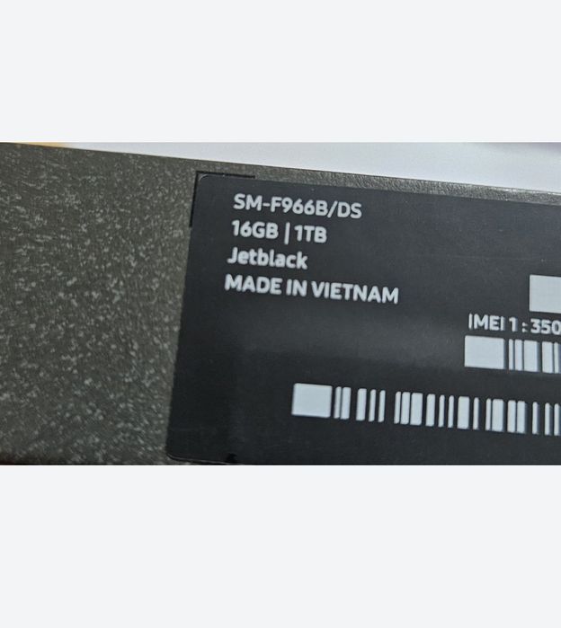 Samsung Fold 7 jetblack 16GB/ 1Tb