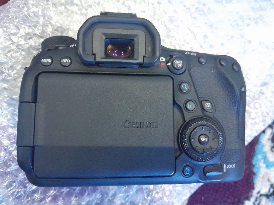 Canon 6D Marq ll bodiy