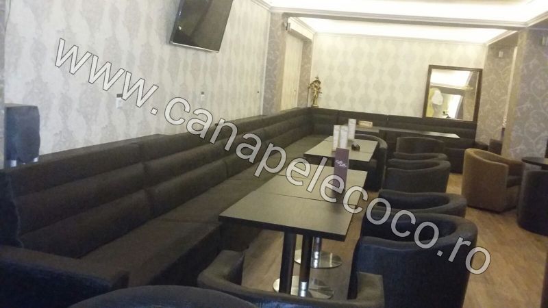 Canapea chesterfield gri