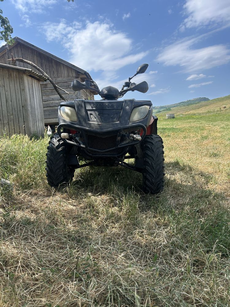 Atv linhai 300.
