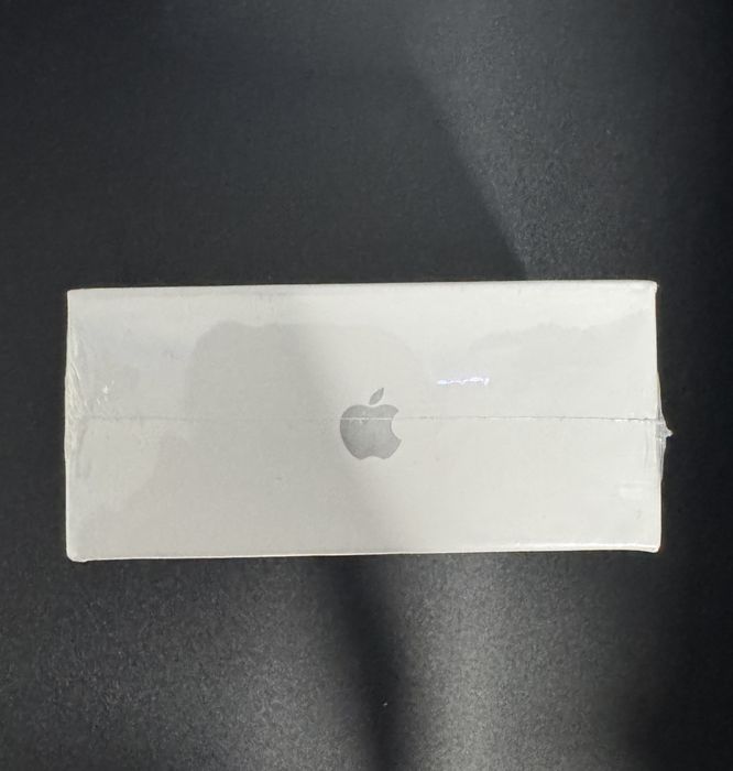 AirPods (2nd generation)