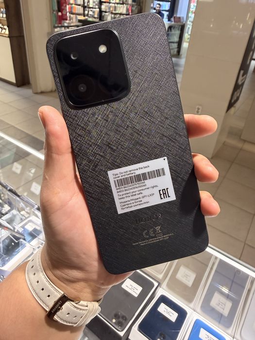 Новый телефон Honor