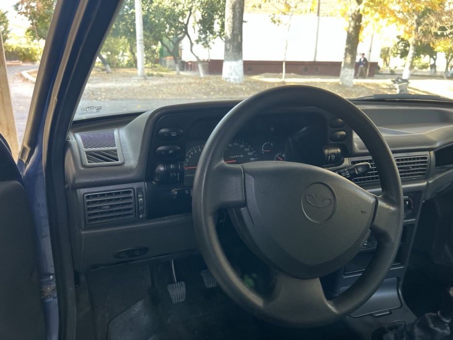 Продаю свою машину Nexia 1 Daewoo