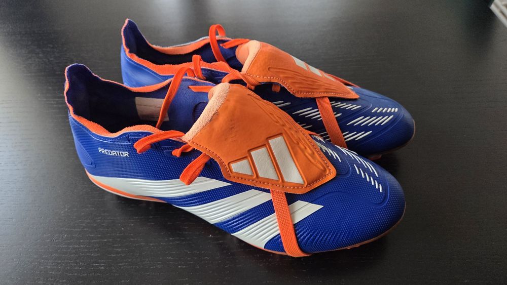 Ghete de fotbal Adidas Predator
