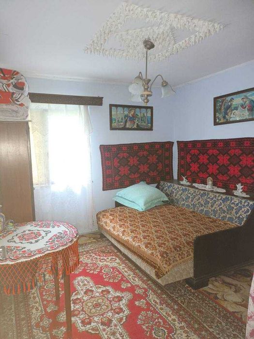 Case și terenuri de vânzare