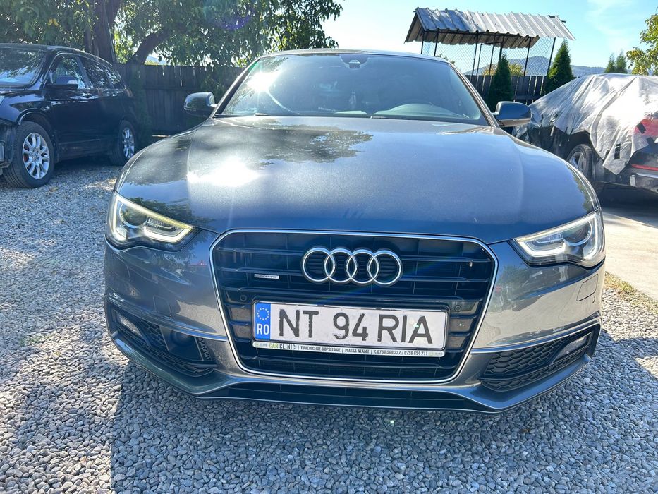 Vând Audi A5 an 2015