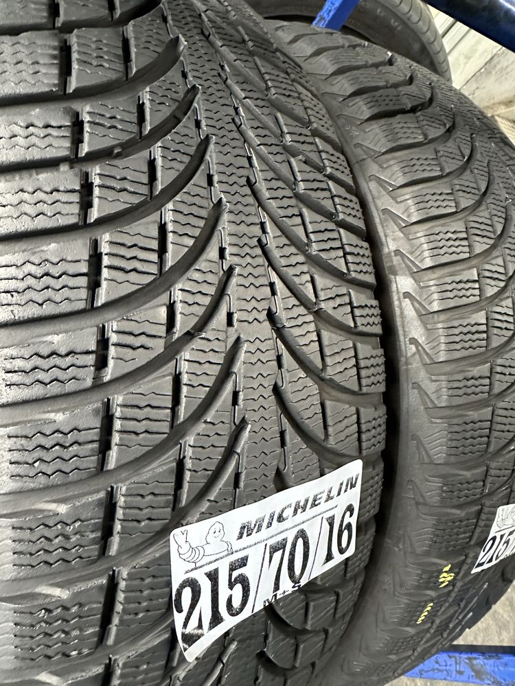 215/70/16 Michelin M+S