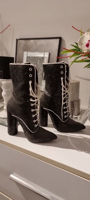 Botine dama negre ecopiele si paiete!