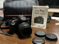 Canon EOS 1000D + обелтив 18/55mm и аксесоари