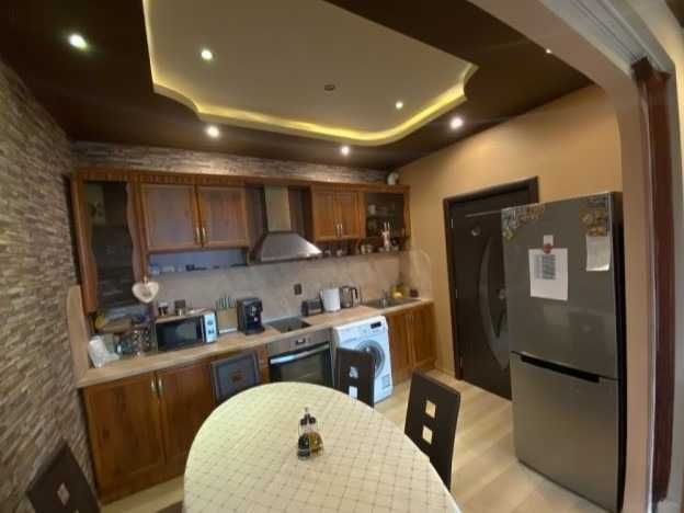Дава се под наем Двустаен апартамент в София, Център - 81 кв.м за 250 € - Снимка #7