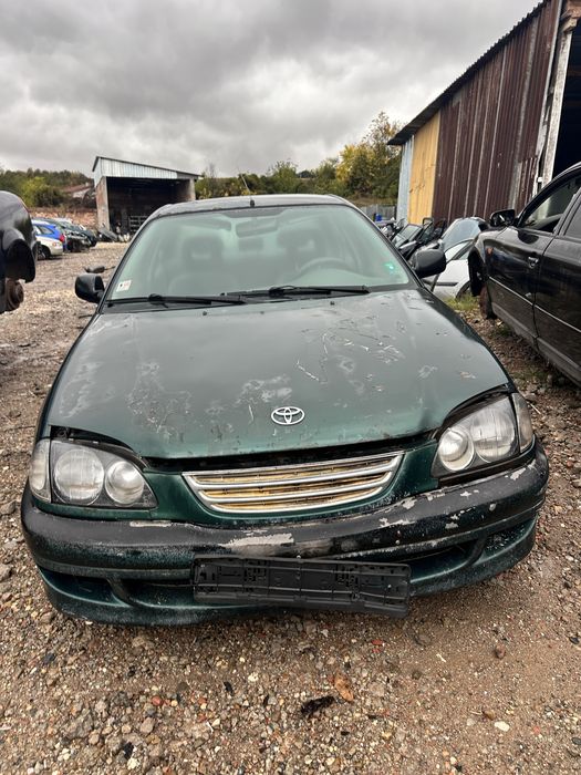 Toyota Avensis T22 4A-FE 1.6 бензин седан на части