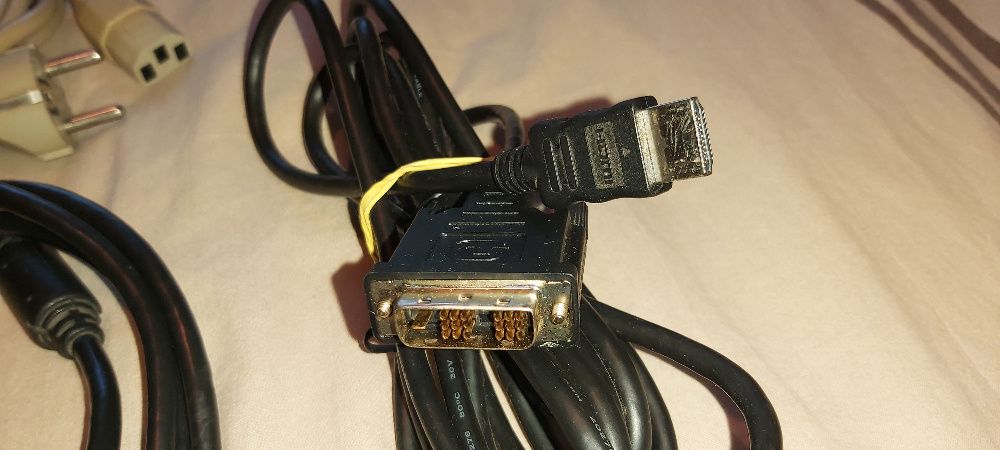 Cabluri~Pc~VGA~DVI~Hdmi
