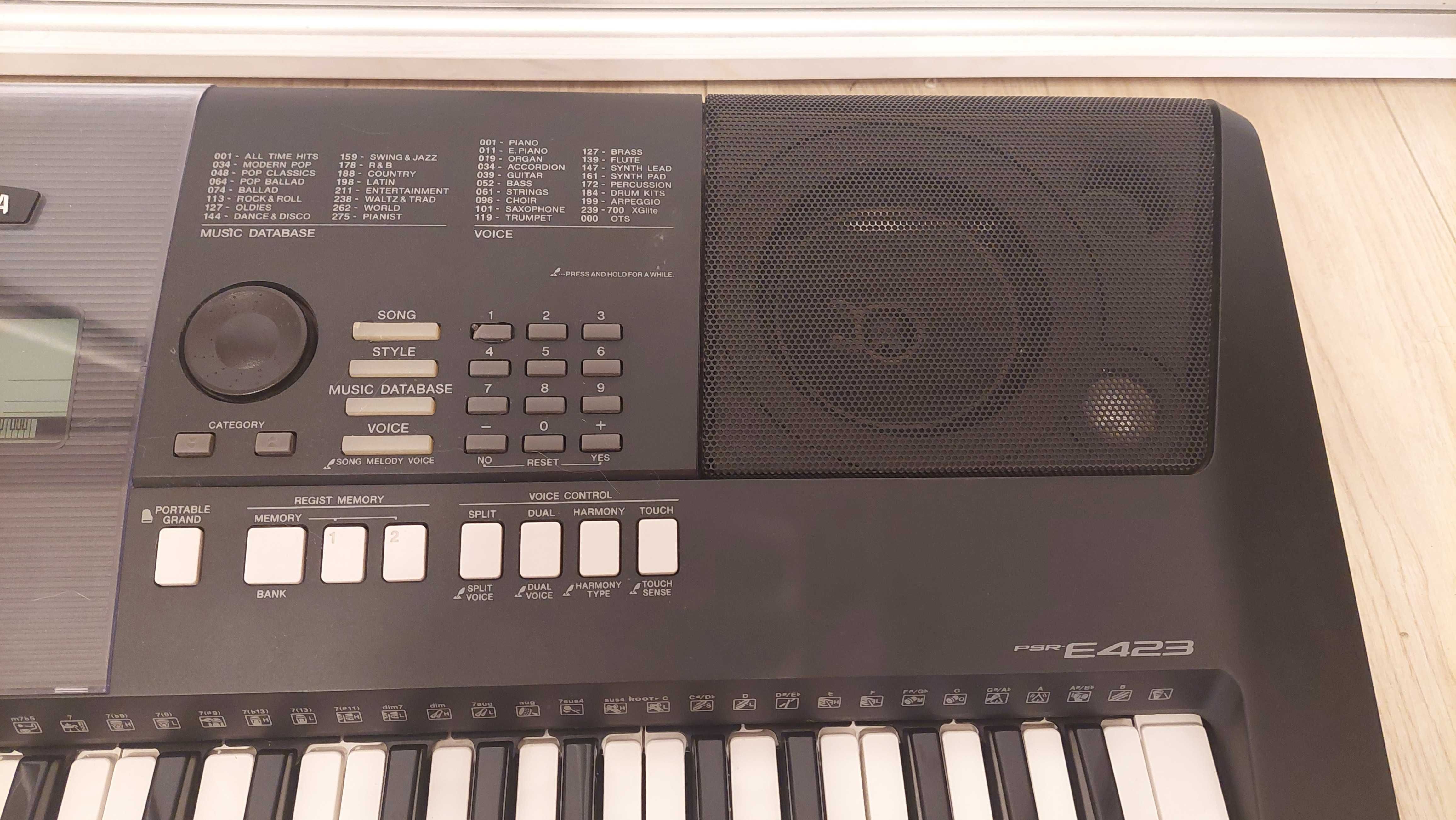 Orga Yamaha PSR E-423