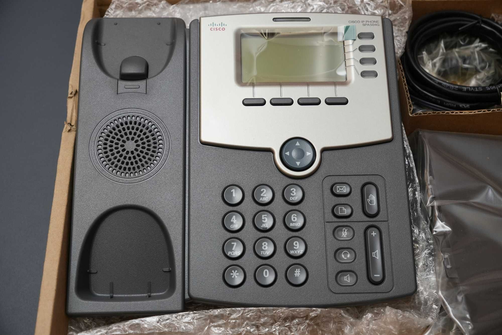 Продавам IP телефон Cisco SPA504G - нов