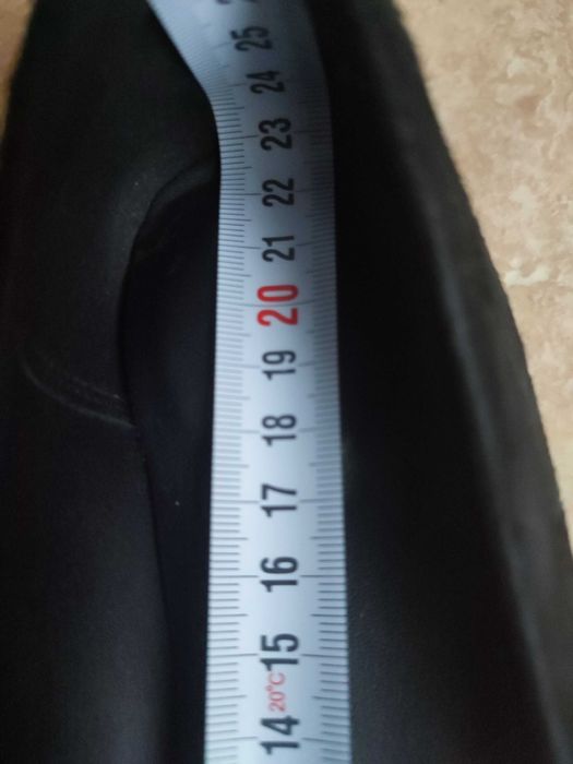 Vând balerini din piele Clarks_marimea 36.