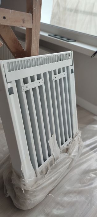 Продам батареи новые.