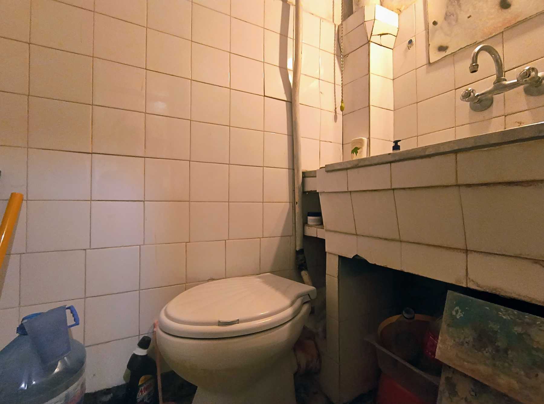 Двустаен апартамент, Здравец, 51 кв.м., ет. 3/4, тухла, без подобрения
