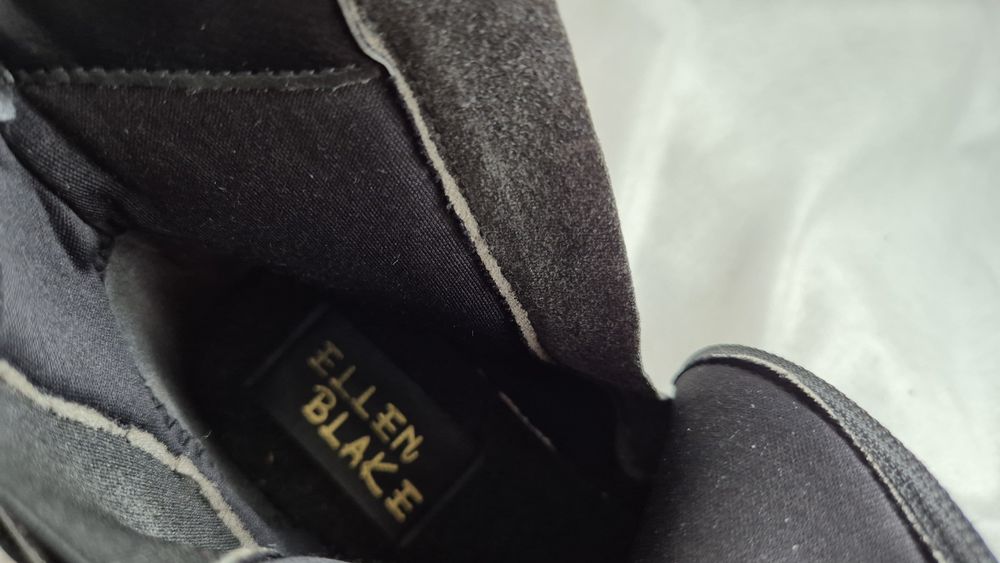 Ghete piele naturala Ellen Black nr.40 Stare de nou