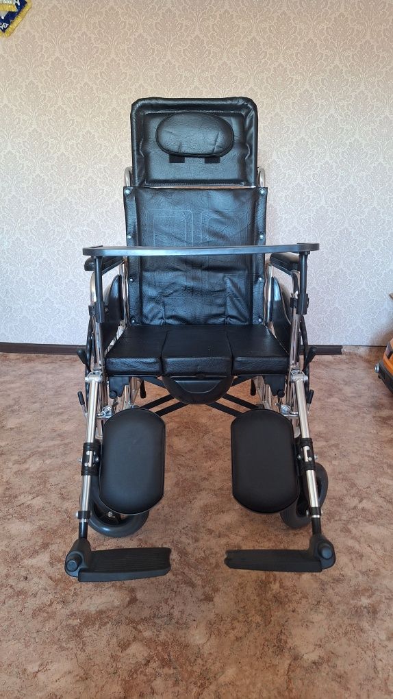 Продам инвалидную коляску