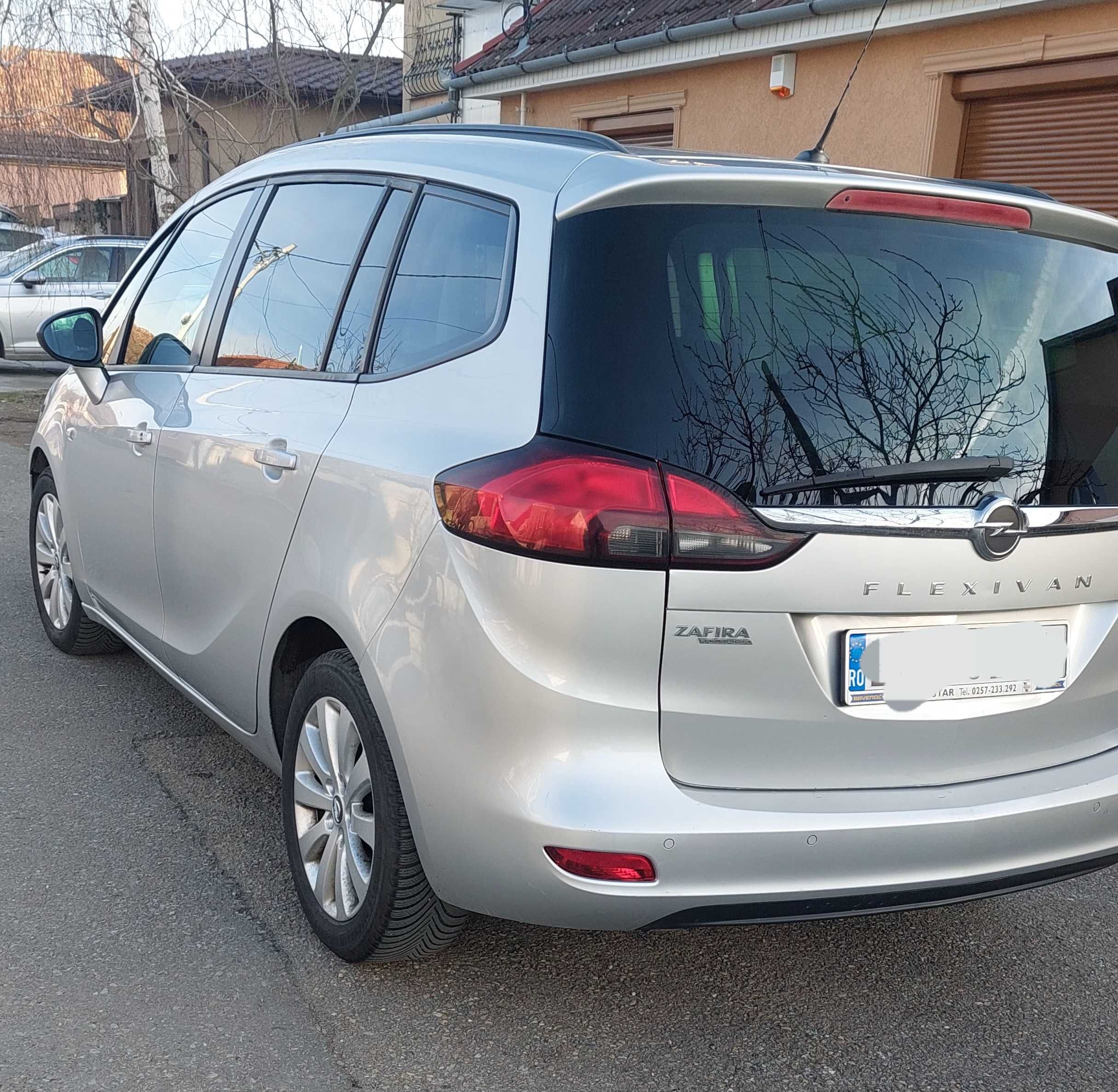 Vand/schimb Opel zafira tourer