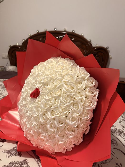 buchet trandafiri 101