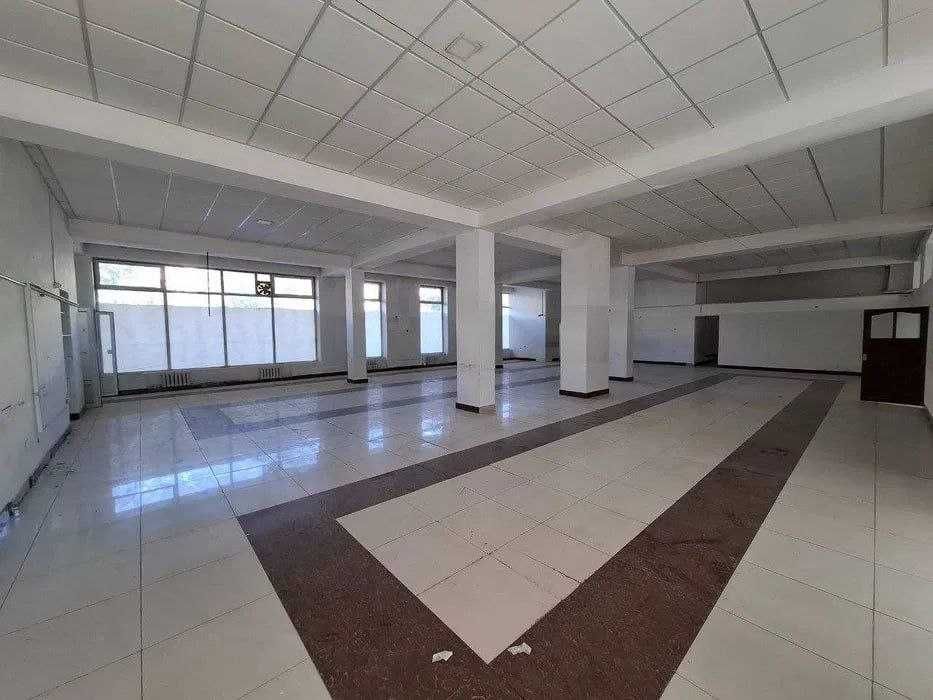 Аренда коммерческого помещения 550м² Юнусабад Под магазин/офис ID 193